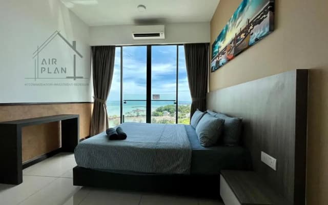 PD D’Wharf Amazing Seaview Suite 9 (Up to 6 Pax) - photo 3