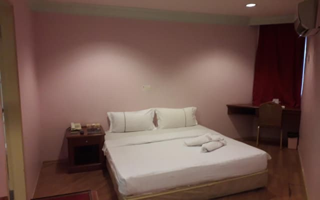 Hotel DeLeeton - photo 3