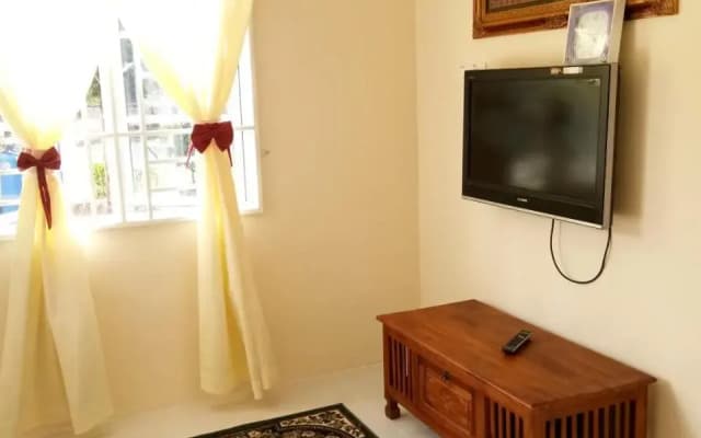 Homestay AZMI ZITA - photo 2