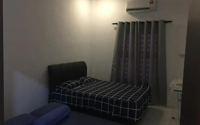 Fadi's Guesthouse at Bandar Baru Samariang - photo 2