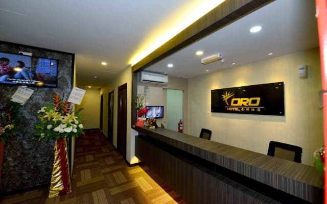 OYO 1214 Oro Hotel - photo 2
