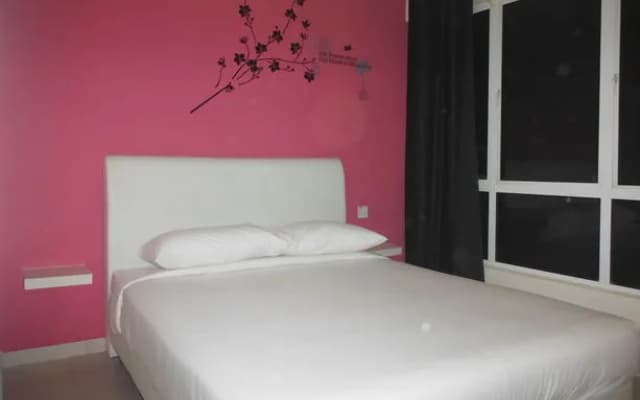 Smile Hotel Seri Kembangan - photo 3