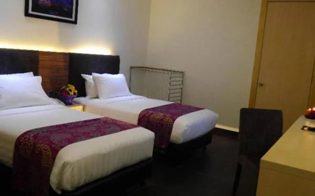 ZEN Rooms Jalan Bukit Bintang - photo 4