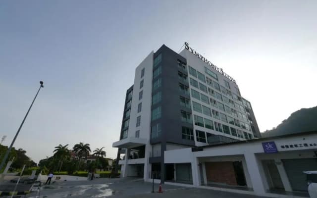 UrbanStay Industrial - photo 2