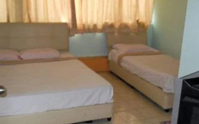 Jes Hotel - photo 2