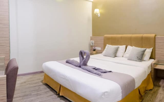 GM Grand Moments Hotel - photo 3