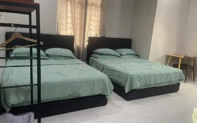 faris homestay - photo 2