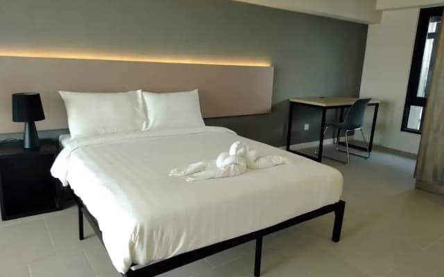 Tamarind Suites by SubHome - photo 2
