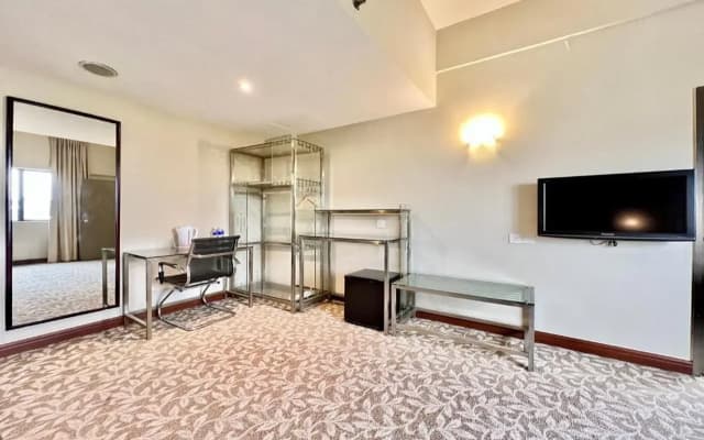 Kingston Hotel 10 at Bukit Jalil - photo 5