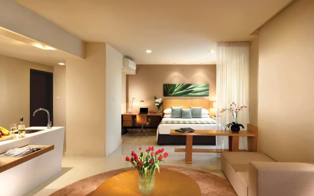 PARKROYAL Serviced Suites Kuala Lumpur - photo 4