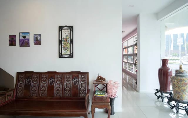 OYO 44103 8 Hotel - photo 2