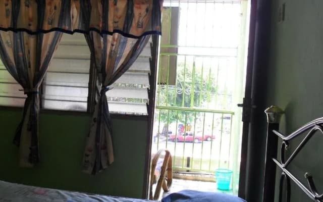 Greenleaf Guesthouse - photo 3