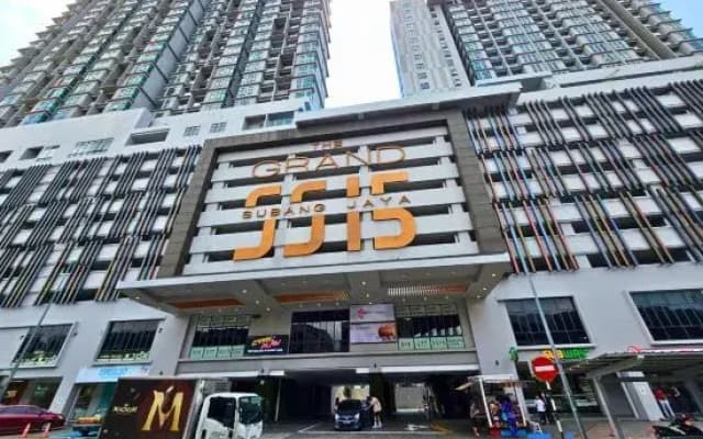 Subang 2BR Homestay Walk to LRT Near SJMC & Sunway Pyramid - photo 2