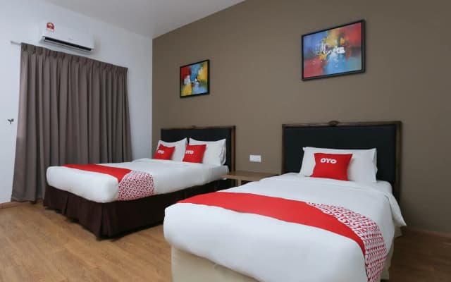 OYO 89915 East Mount Hotel - photo 4