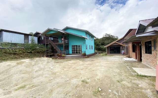 OYO HOME 90288 Masilau Valley Kundasang - photo 5