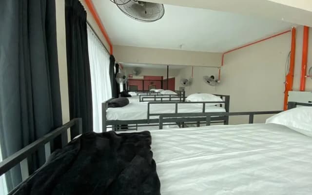 Dwj Backpacker Hostel - photo 2