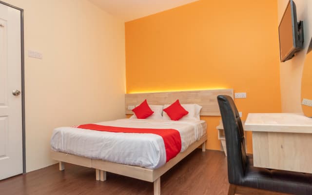 OYO 778 BMW 2 Hotel - photo 3