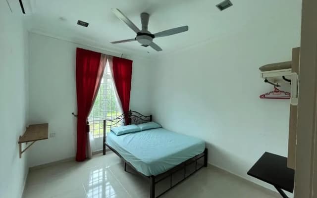 Cendana Residence Homestay 1 Manir Kuala Terengganu - photo 4