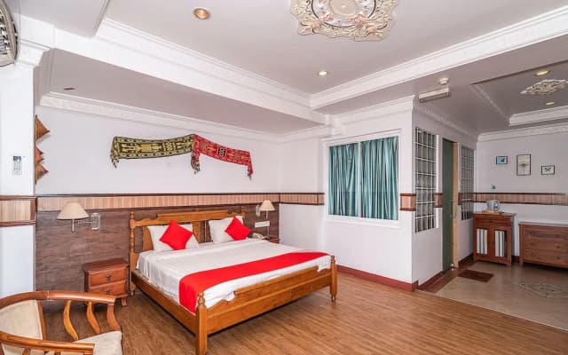 Hotel Holiday Park by OYO Rooms - photo 3