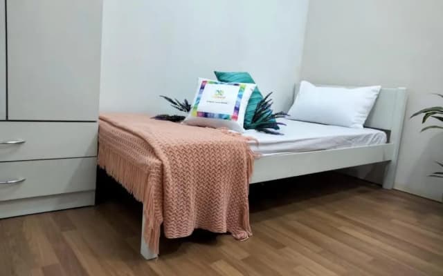 Bed & Pillow Subang Jaya by HomeBrickz - photo 2