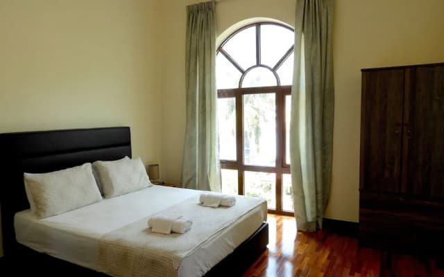 Batu Ferringhi Seaview Beach Resort @ Sri Sayang Apartment - photo 5