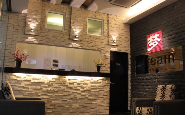 Dream Hotel - photo 2
