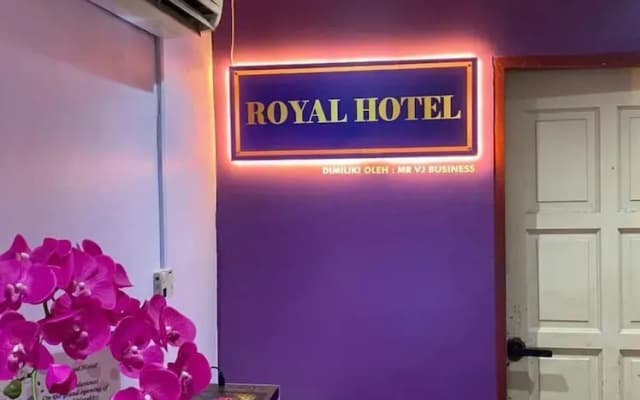 ROYAL HOTEL by MR VJ Business - photo 3