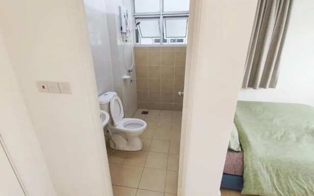 Muji homestay kuching scenic view 2 bedrooms entire apartment - photo 5
