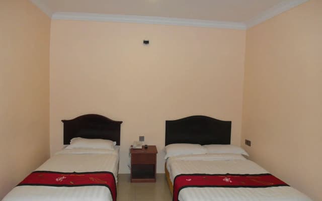 Tomato Hotel Langkawi - photo 4