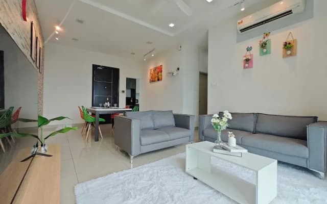 Kempas Dsummit Residences by Antlerzone - photo 2