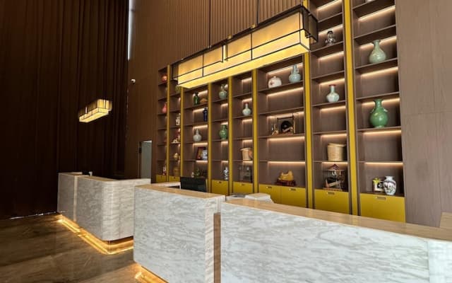 The MAJULAN Hotel - photo 3