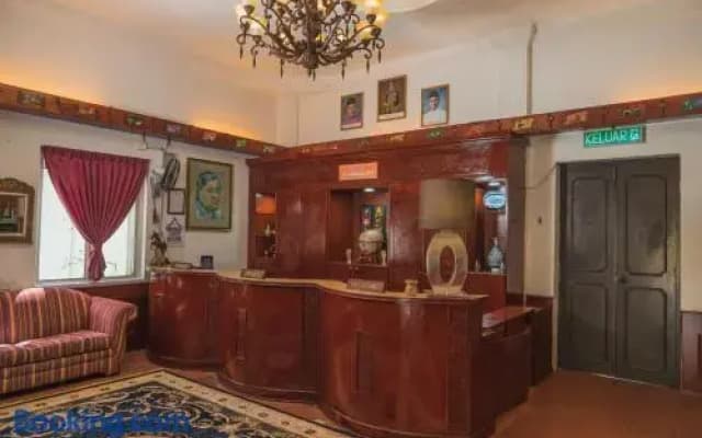 Shah's Beach Resort - photo 2