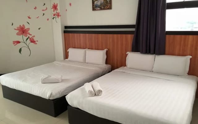 Jaya Hotel Sibu - photo 4