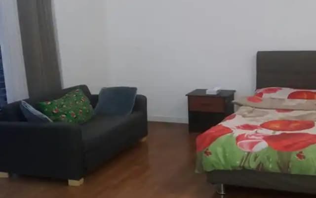 NS Elegant Dwelling Idaman Residence - photo 2