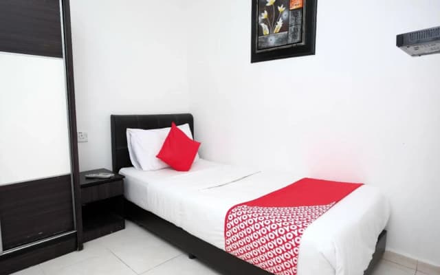 Hotel Gemilang by Oyo Rooms - photo 5