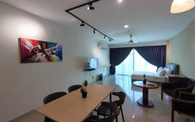 Marina Island Lumut Homestay by Goopro - photo 4