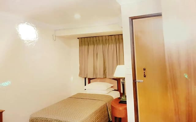 Lotus Family Hotel, Medan Tuanku - photo 3