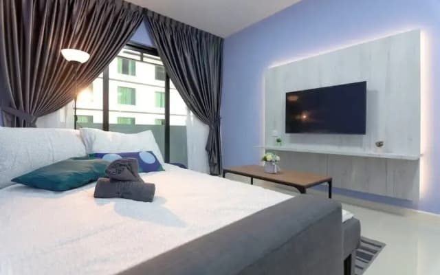 Cozy & High Floor Suite in Suasana JB 15, Views - photo 4