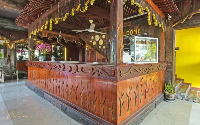 Capital O 90659 Raintown Timbers Hotel - photo 2