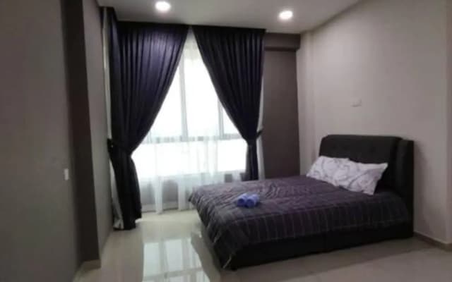 191 Cozy CasaKayangan 3BR by Grab A Stay - photo 2