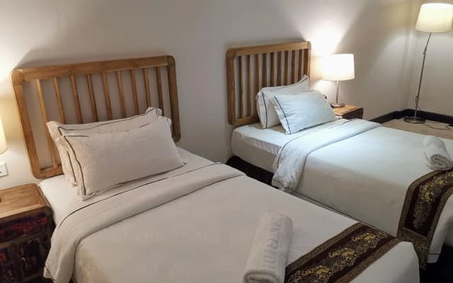1825 Gallery Hotel - photo 4