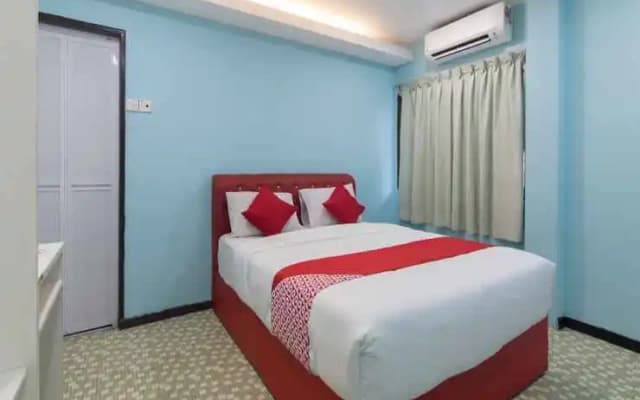 Pd Star Hotel by OYO Rooms - photo 2