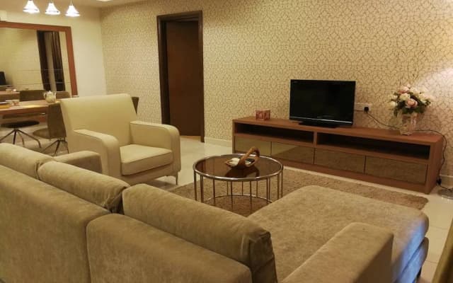 Regalia Upper View Hotel - photo 2