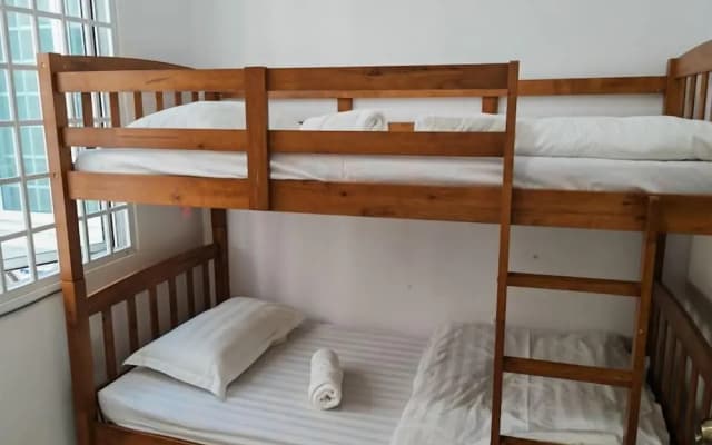 Simfoni Comfy 3BR Suite - photo 4