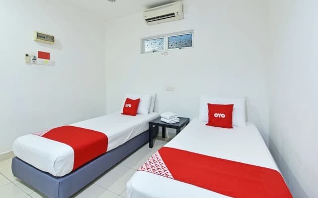 Hotel O Eleven Inn - photo 4