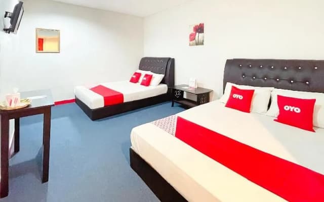 OYO 90324 Muar Station Hotel - photo 4