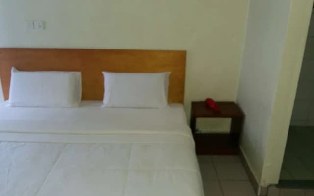 Lea Phing Inn - photo 3