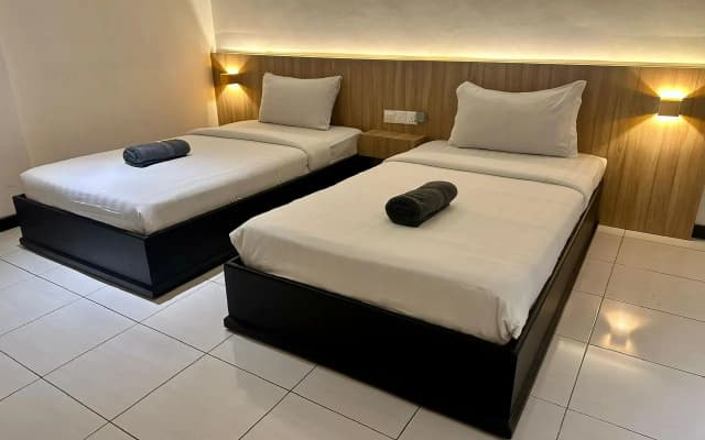 OYO Tawau Hospital Formerly Mangrove Hotel - photo 4