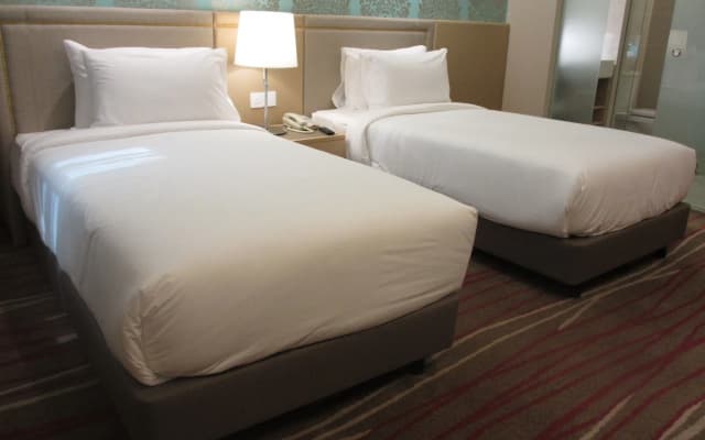 Cosmo Hotel Kuala Lumpur - photo 5
