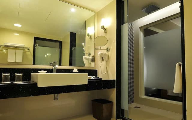 Cozy Marina Court Condominium - photo 2